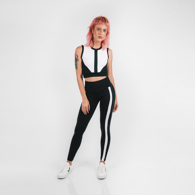 Cropped Stripe